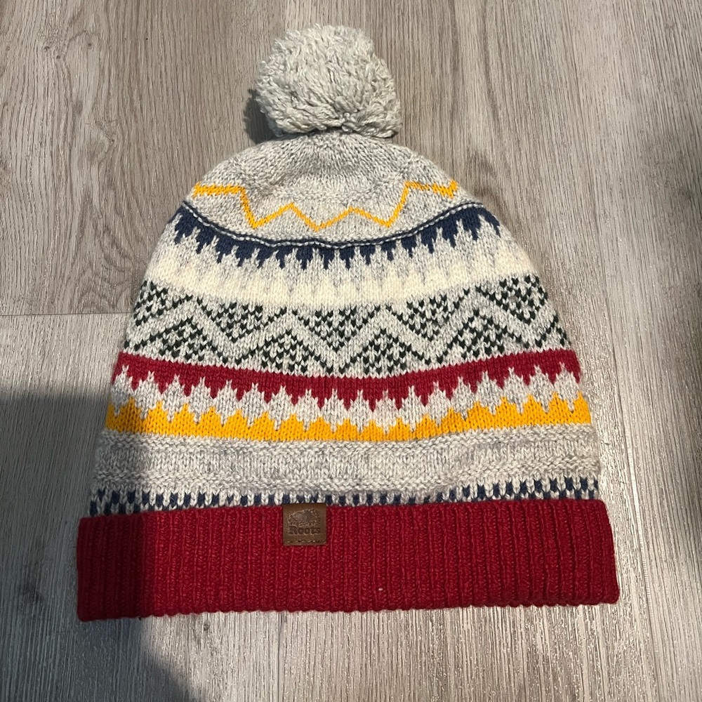 Roots hat